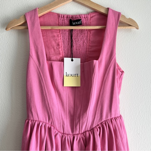 Kourt Lele Dress - Picture 2 of 15